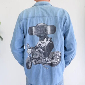 Loony Tunes	Vintage Chambray Collared Button Down Denim  Shirt Jean ~Blue~Medium